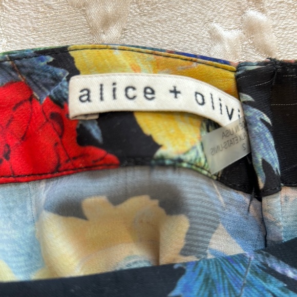 Alice and Olivia high waisted wide leg stunning flowy pants - Picture 4 of 9